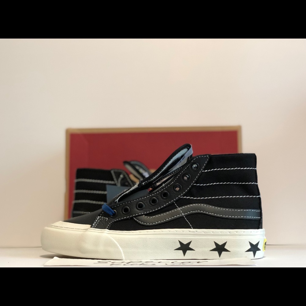 Vans Sk8-Hi 138 Decon (Wade Goodall) “Black/Black”